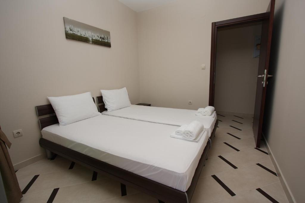 The Old Town Terrace Apartments بودفا الغرفة الصورة