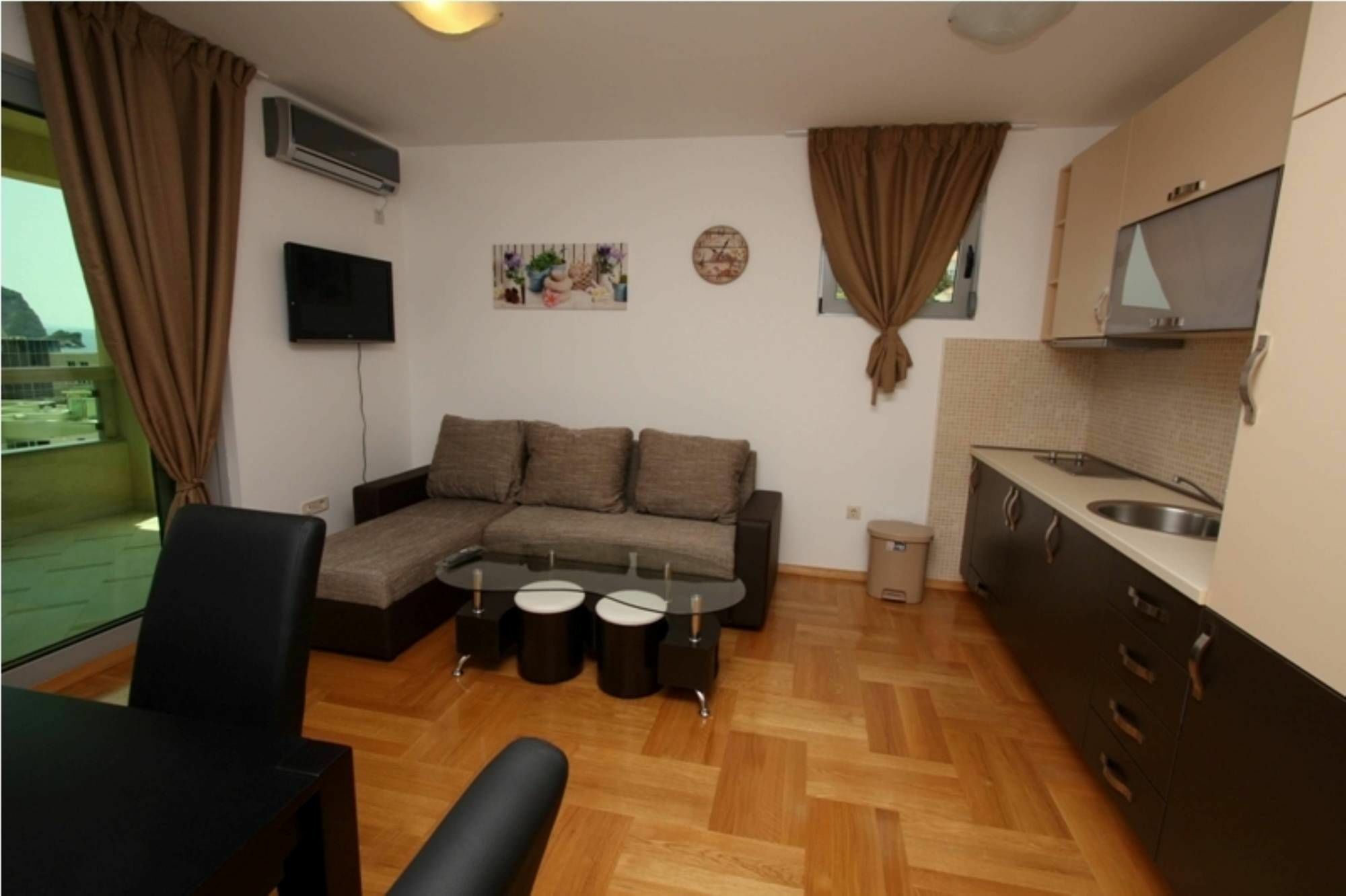 The Old Town Terrace Apartments بودفا المظهر الخارجي الصورة