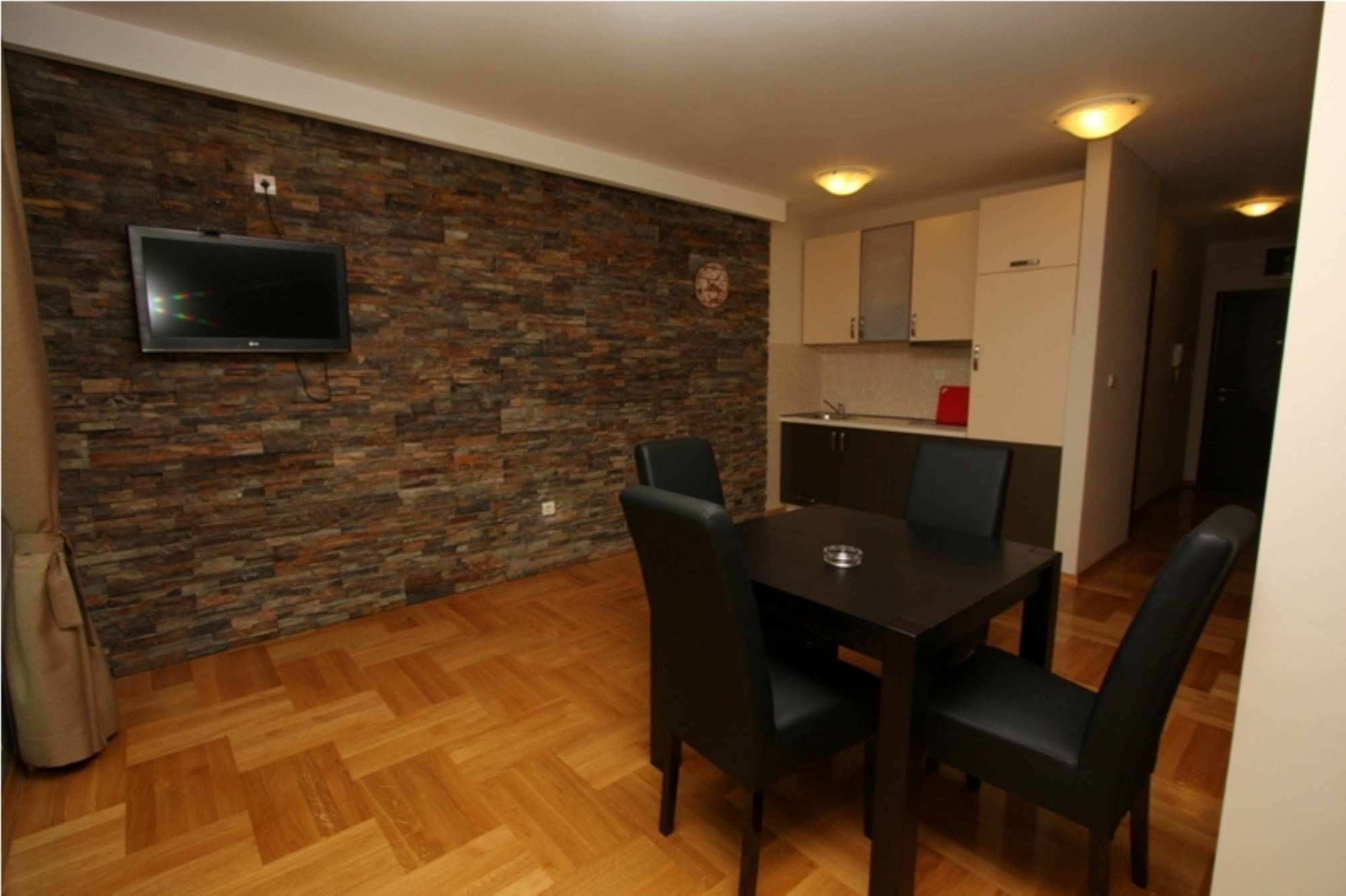 The Old Town Terrace Apartments بودفا المظهر الخارجي الصورة