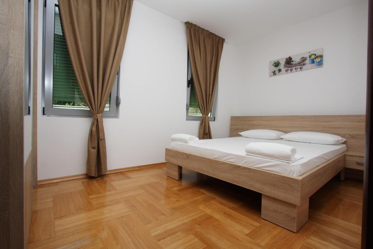 The Old Town Terrace Apartments بودفا الغرفة الصورة